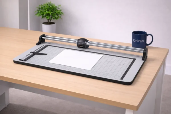 Akiles Roll@Blade 3615 Rotary Paper Trimmer