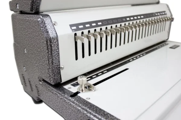 CombMac-24M Manual Punch Manual Bind Disengageable pin